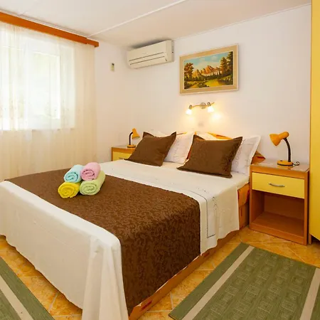 Appartement Marica I Ivo 2 *