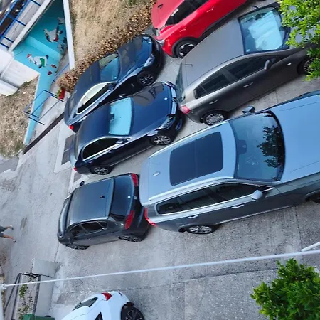 Marica I Ivo 2 * Makarska